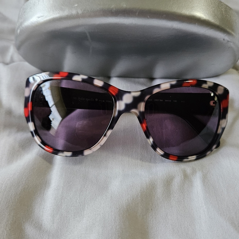 Kate Spade KIA/S Cat Eye Sunglasses - Red Black White Diagonal Dots - EUC - Picture 6 of 9